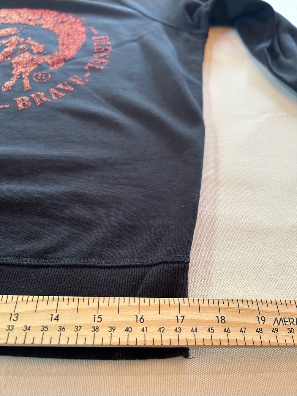 Diesel Only The Brave Mohawk Logo Crewneck Sweatshirt Black Red Men's Small S - Picture 8 of 10